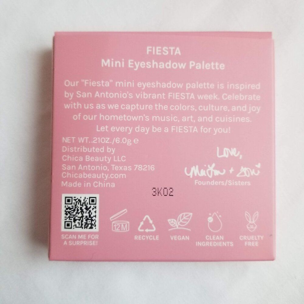 Chica Beauty Mini Fiesta Eyeshadow Palette - Picture 2 of 10